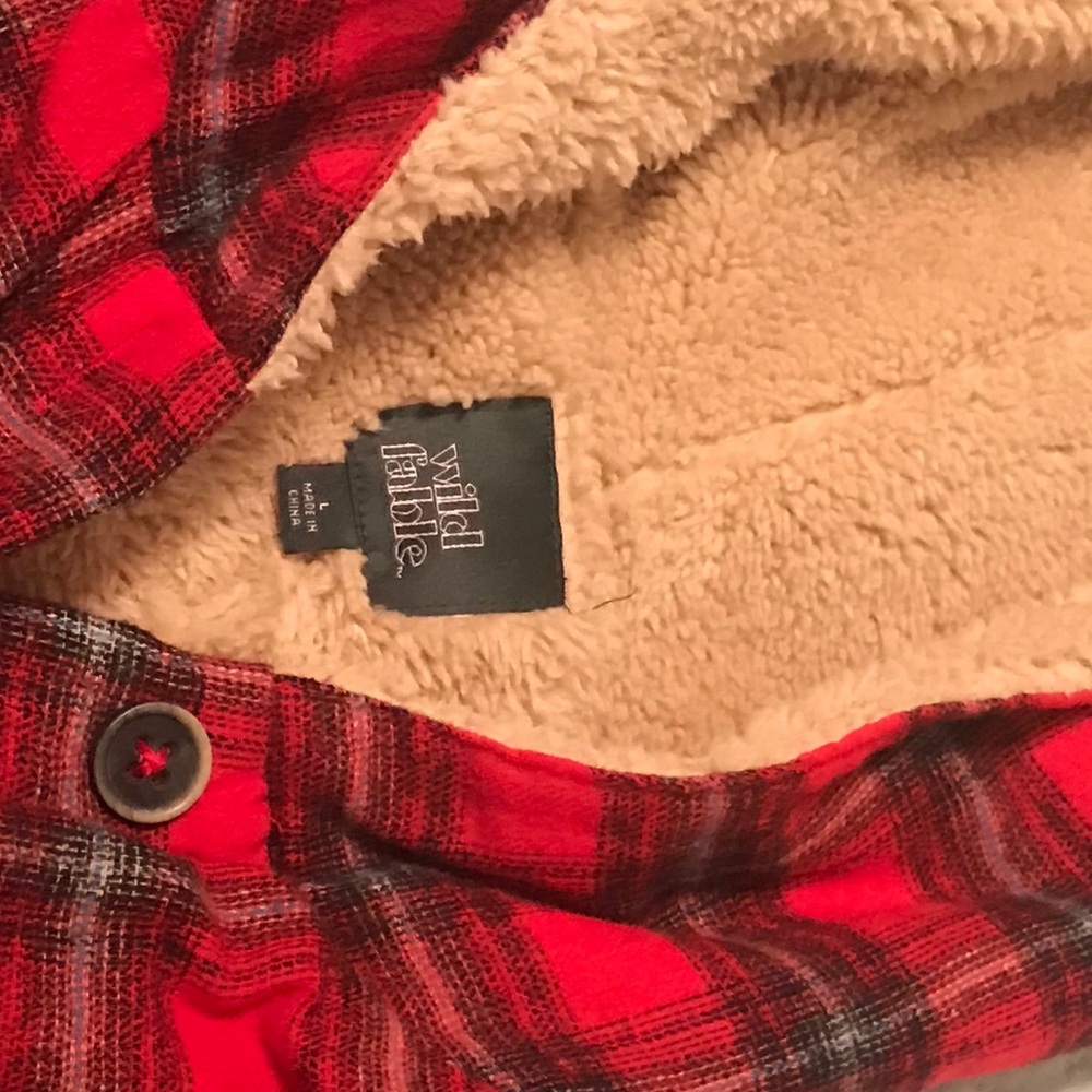 Universal Thread Fuzzy Flannel Jacket
